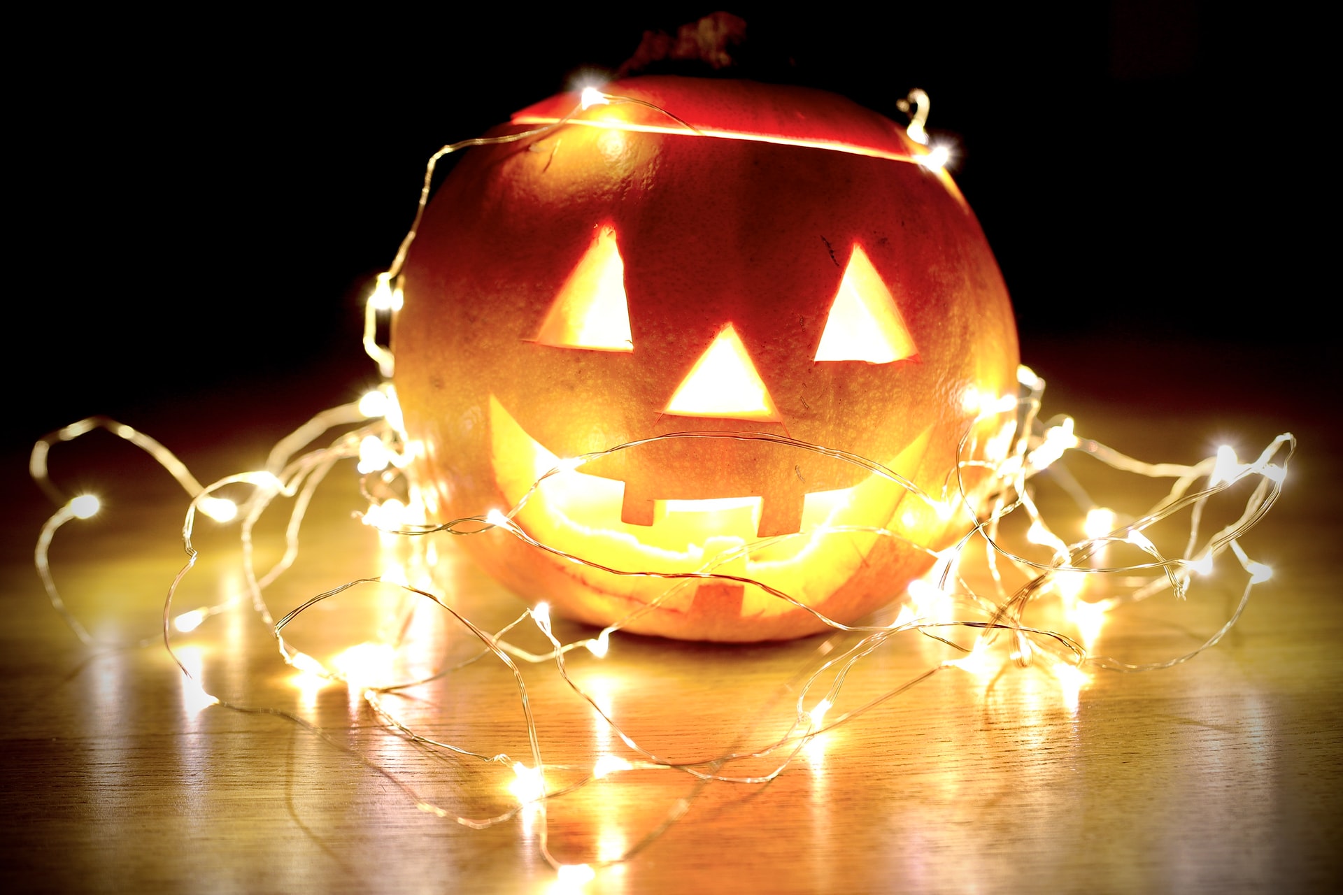 Caça-Palavras de Halloween - Atividade Educativa para Pré-Escola
